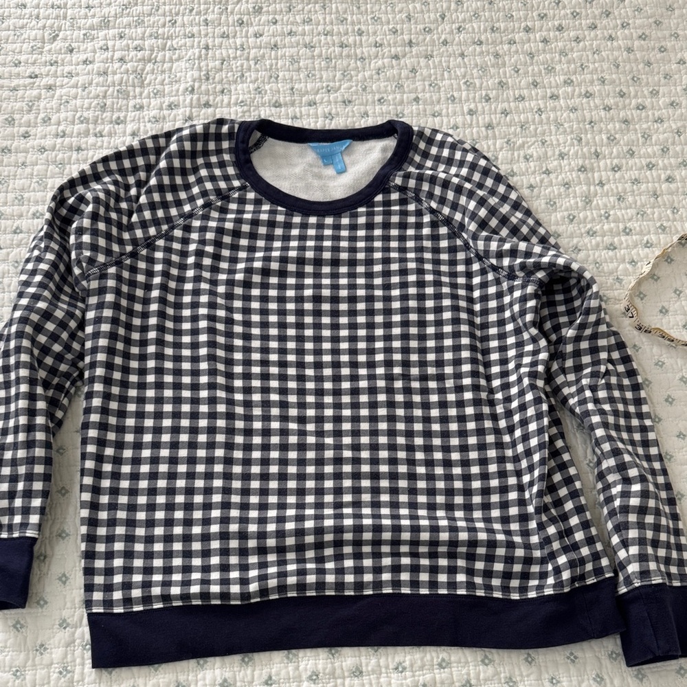 Draper James gingham Checkered Navy and White lightweight sweatshirt.